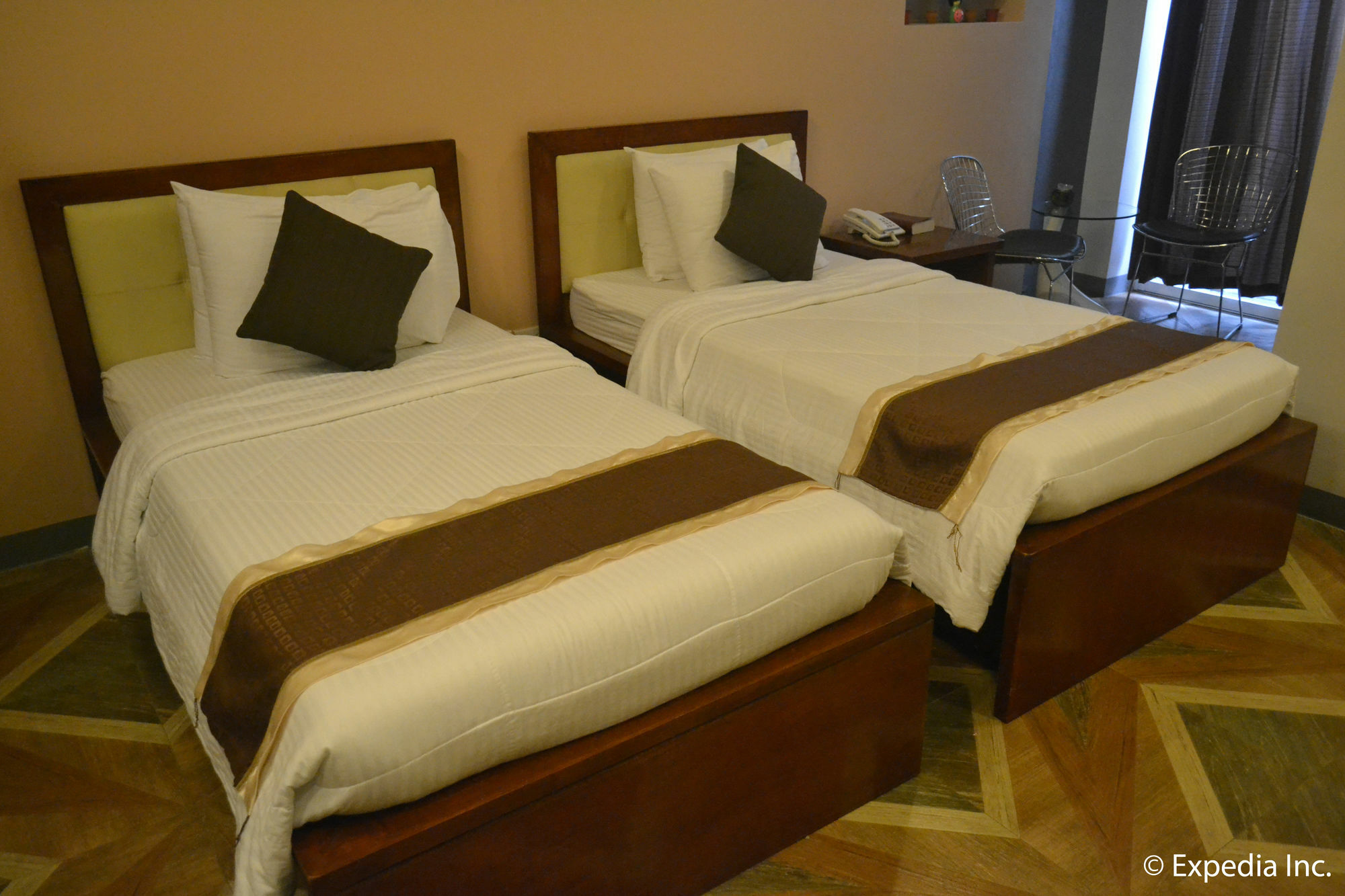 Nao Hotel Tagaytay City Exteriér fotografie